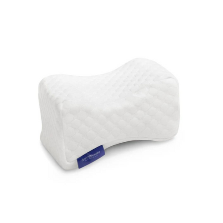 Dormitienda - Descubre nuestra nueva almohada Piernas Confort, con  Viscoelástica Memory de alta calidad. Son muchos sus beneficios: 1- Se  adapta perfectamente entre las piernas a la altura de las rodillas para