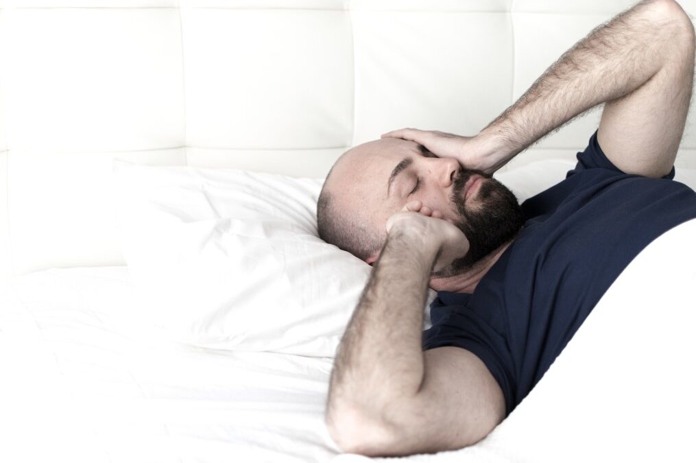 ▷ 7 problemas de dormir en un colchón viejo ◁